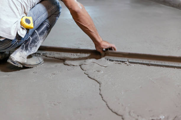 Best Concrete Driveway Installation  in Harrisonville, MO
