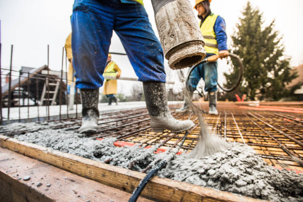 Best Concrete Patio Contractor  in Harrisonville, MO